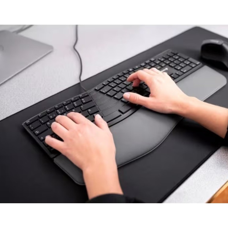 CHERRY Wired Ergonomic Keyboard UK – Curved Layout, Memory‑Foam Wrist Rest, Adjustable Tilt