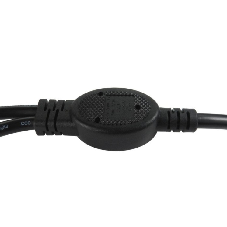 2.5m C14 to 2x C13 Power Splitter Cable