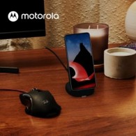 Motorola TurboPower 15W Wireless Stand